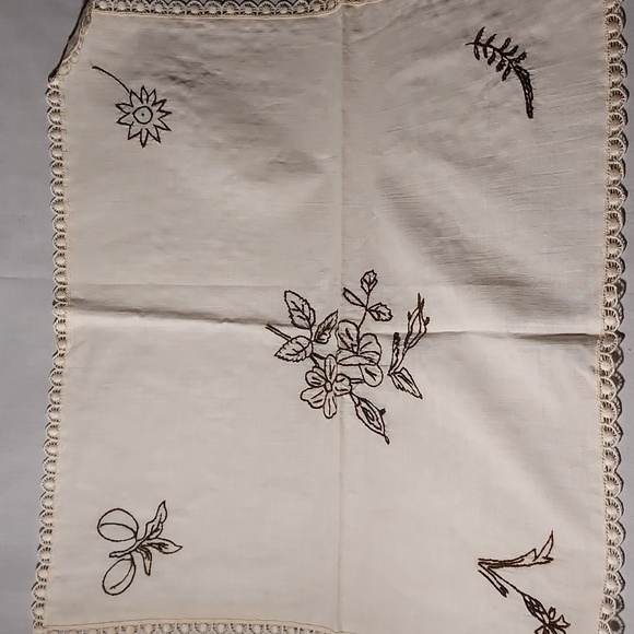 Handmade Embroidered Floral Table Runners Sofa Backs Set of Three - Picture 5 of 11